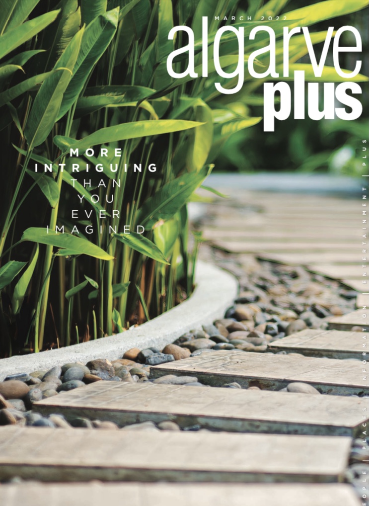Algarve Plus Magazine Cover